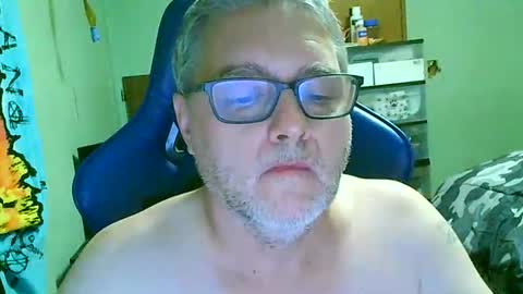 gadude45 online show from September 10, 2025, 12:43 am