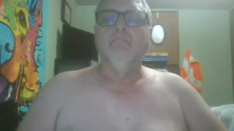 gadude45 online show from June 21, 2026, 3:42 am