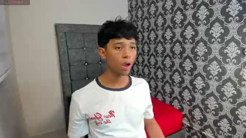Snapshot of gael_d4v7 chatting on July 1, 2026, 7:46 pm Gael online show from July 1, 2026, 7:46 pm