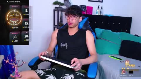 gael_jones online show from October 14, 2025, 8:15 am