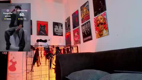 Gael Conner online show from November 7, 2025, 2:11 am