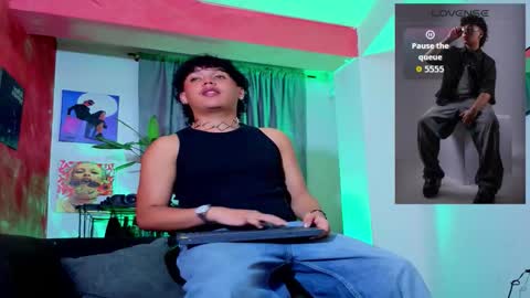 Snapshot of gaeloconner chatting on March 21, 2026, 12:48 am Gael Conner online show from March 21, 2026, 12:48 am