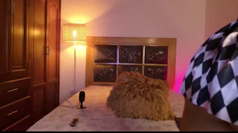 Snapshot of gaia_04 chatting on November 1, 2025, 4:03 am gaia_04 online show from November 1, 2025, 4:03 am