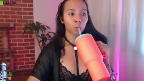 Lenna 3 online show from August 5, 2026, 10:23 pm