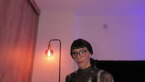 Snapshot of gaia_lyra chatting on October 3, 2025, 2:08 am Gaia online show from October 3, 2025, 2:08 am