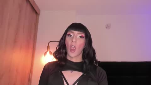 Snapshot of gaia_lyra chatting on October 30, 2025, 10:10 pm Gaia online show from October 30, 2025, 10:10 pm