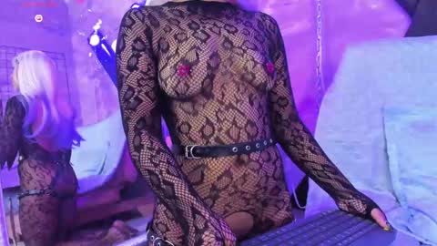 gaiia_uwu online show from April 30, 2026, 5:52 pm