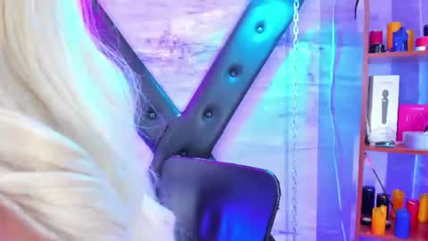 gaiia_uwu online show from June 25, 2026, 2:44 am