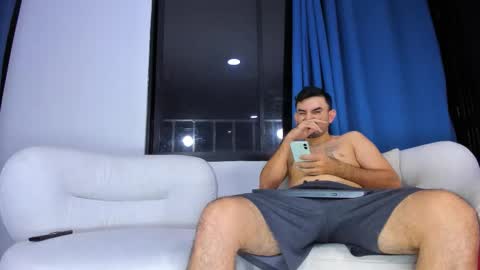 gal_stone_ online show from January 12, 2026, 12:05 am