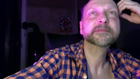 Snapshot of galadriel869 chatting on April 10, 2026, 10:36 pm galadriel869 online show from April 10, 2026, 10:36 pm