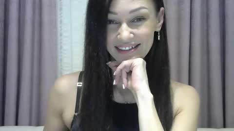 Snapshot of galaxy_33 chatting on September 24, 2025, 9:45 am galaxy_33 online show from September 24, 2025, 9:45 am