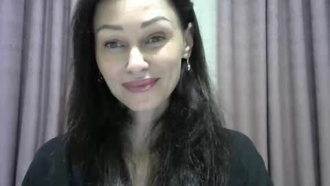 Snapshot of galaxy_33 chatting on November 3, 2025, 10:10 pm galaxy_33 online show from November 3, 2025, 10:10 pm