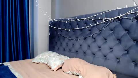 Snapshot of galaxyandromeda chatting on January 14, 2026, 5:57 am My name Lou 3 online show from January 14, 2026, 5:57 am