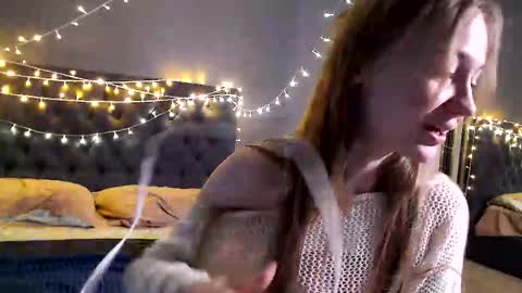 Snapshot of galaxyandromeda chatting on January 18, 2026, 5:22 am My name Lou 3 online show from January 18, 2026, 5:22 am