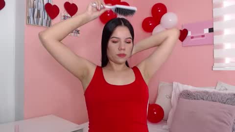  Gala Y  online show from February 14, 2025, 5:57 pm