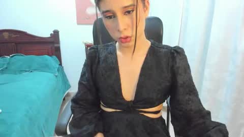 CORAL online show from November 13, 2025, 12:04 pm