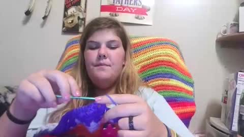 gamer202324 online show from September 15, 2025, 12:10 am