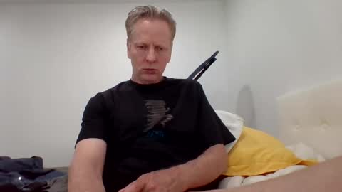 gamerboy200 online show from July 19, 2026, 10:24 pm