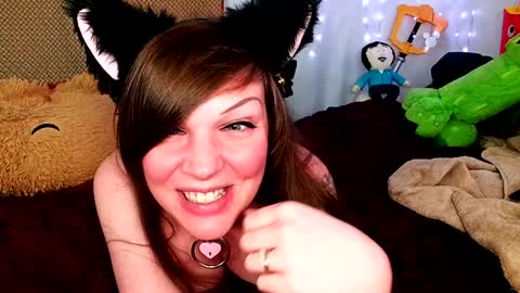 GamerGirlRoxy online show from January 28, 2025, 1:08 am