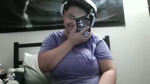 GamerGurl online show from December 1, 2025, 12:59 am