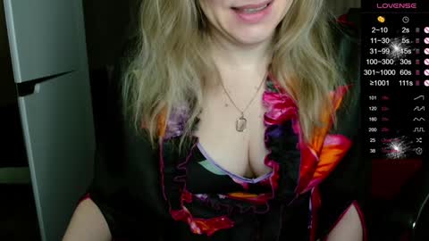 Snapshot of ganet469 chatting on December 18, 2024, 5:15 am Janette online show from December 18, 2024, 5:15 am