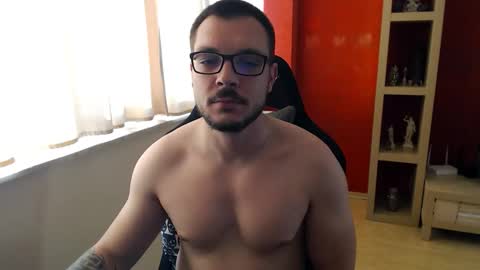 GangstaLover online show from June 7, 2026, 3:54 am