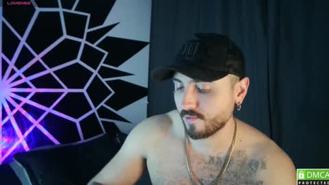 Snapshot of garbel09 chatting on December 31, 2024, 6:48 am Chris Dont forget to gift me thumb up Its very important to me and makes me happy AF online show from December 31, 2024, 6:48 am