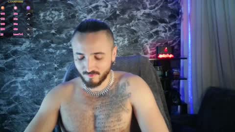 Snapshot of garbel09 chatting on February 11, 2025, 5:16 am Chris Dont forget to gift me thumb up Its very important to me and makes me happy AF online show from February 11, 2025, 5:16 am