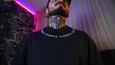 Chris  Dont forget to gift me thumb up Its very important to me and makes me happy AF  online show from January 11, 2026, 6:18 am