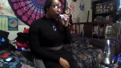 Gardenia online show from November 29, 2025, 6:38 am