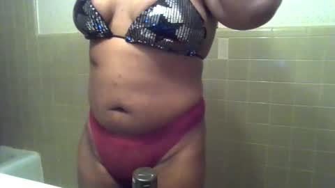 Gardenia online show from November 30, 2025, 11:42 pm