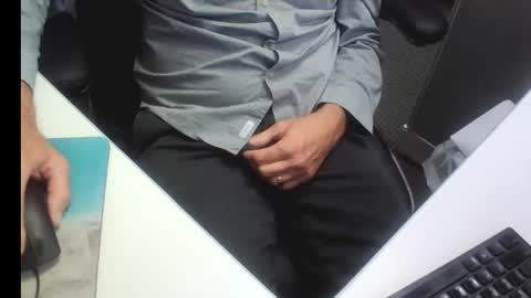 Snapshot of gardensman_561 chatting on November 17, 2025, 1:39 pm Panty Lover online show from November 17, 2025, 1:39 pm