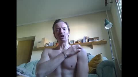 Garfield online show from December 4, 2025, 8:56 am