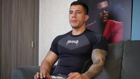 Snapshot of garret_alvin_ chatting on February 17, 2026, 5:52 pm Garret online show from February 17, 2026, 5:52 pm