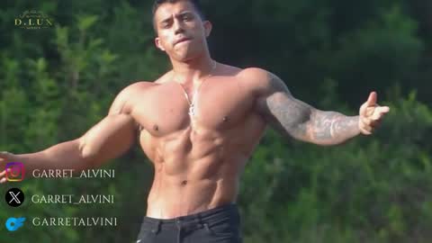 Snapshot of garret_alvin_ chatting on April 7, 2026, 11:48 pm Garret online show from April 7, 2026, 11:48 pm