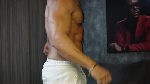 Snapshot of garret_alvin_ chatting on April 29, 2026, 11:55 pm Garret online show from April 29, 2026, 11:55 pm