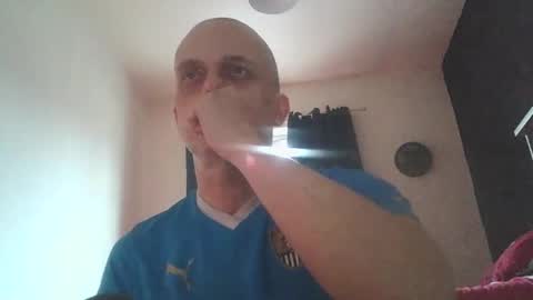 gary1862uk online show from December 10, 2024, 2:39 pm