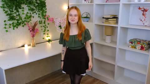 Snapshot of garycybulski chatting on October 6, 2025, 12:57 pm Milla online show from October 6, 2025, 12:57 pm