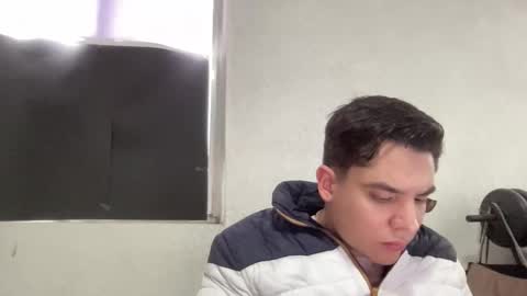 garypinepineapple online show from June 7, 2026, 2:43 pm