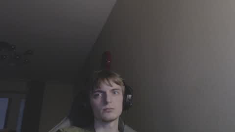 Snapshot of gasturfahe chatting on December 6, 2024, 1:44 pm gasturfahe online show from December 6, 2024, 1:44 pm