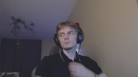 Snapshot of gasturfahe chatting on January 3, 2025, 5:10 pm gasturfahe online show from January 3, 2025, 5:10 pm