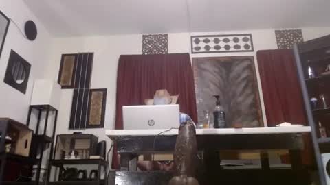 Snapshot of gatewaylaptop2019 chatting on April 10, 2026, 11:15 am gatewaylaptop2019 online show from April 10, 2026, 11:15 am
