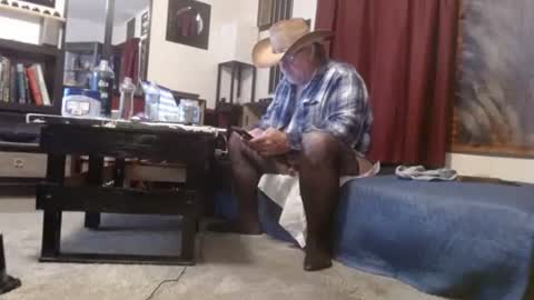 Snapshot of gatewaylaptop2019 chatting on April 18, 2026, 8:09 pm gatewaylaptop2019 online show from April 18, 2026, 8:09 pm