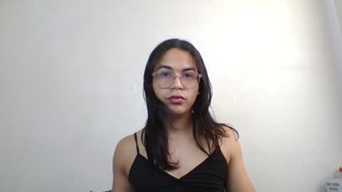 gatita899 online show from August 7, 2026, 4:09 pm