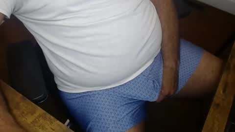 Snapshot of gato27cam chatting on September 14, 2025, 5:06 am Marco online show from September 14, 2025, 5:06 am