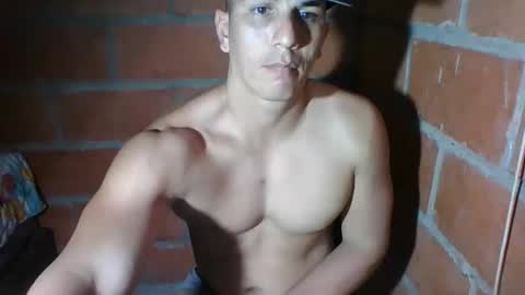 gattitosexy_95 online show from April 30, 2026, 4:24 pm