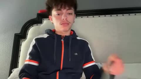 Jose online show from February 1, 2026, 9:13 pm