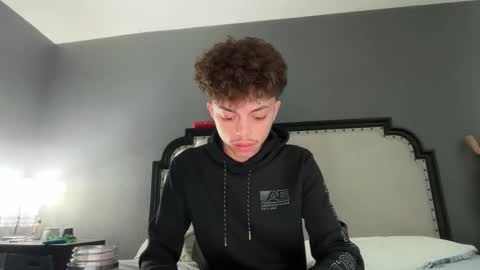 Jose online show from March 8, 2026, 9:29 pm