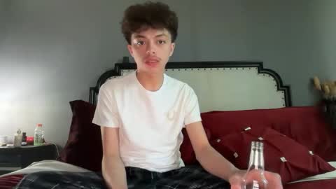 Jose online show from March 22, 2026, 10:02 pm