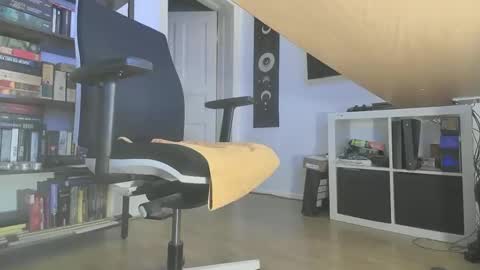 gaymer_play online show from February 26, 2025, 4:56 pm